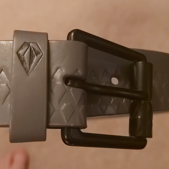 MENS BELT - Picture 3 of 3